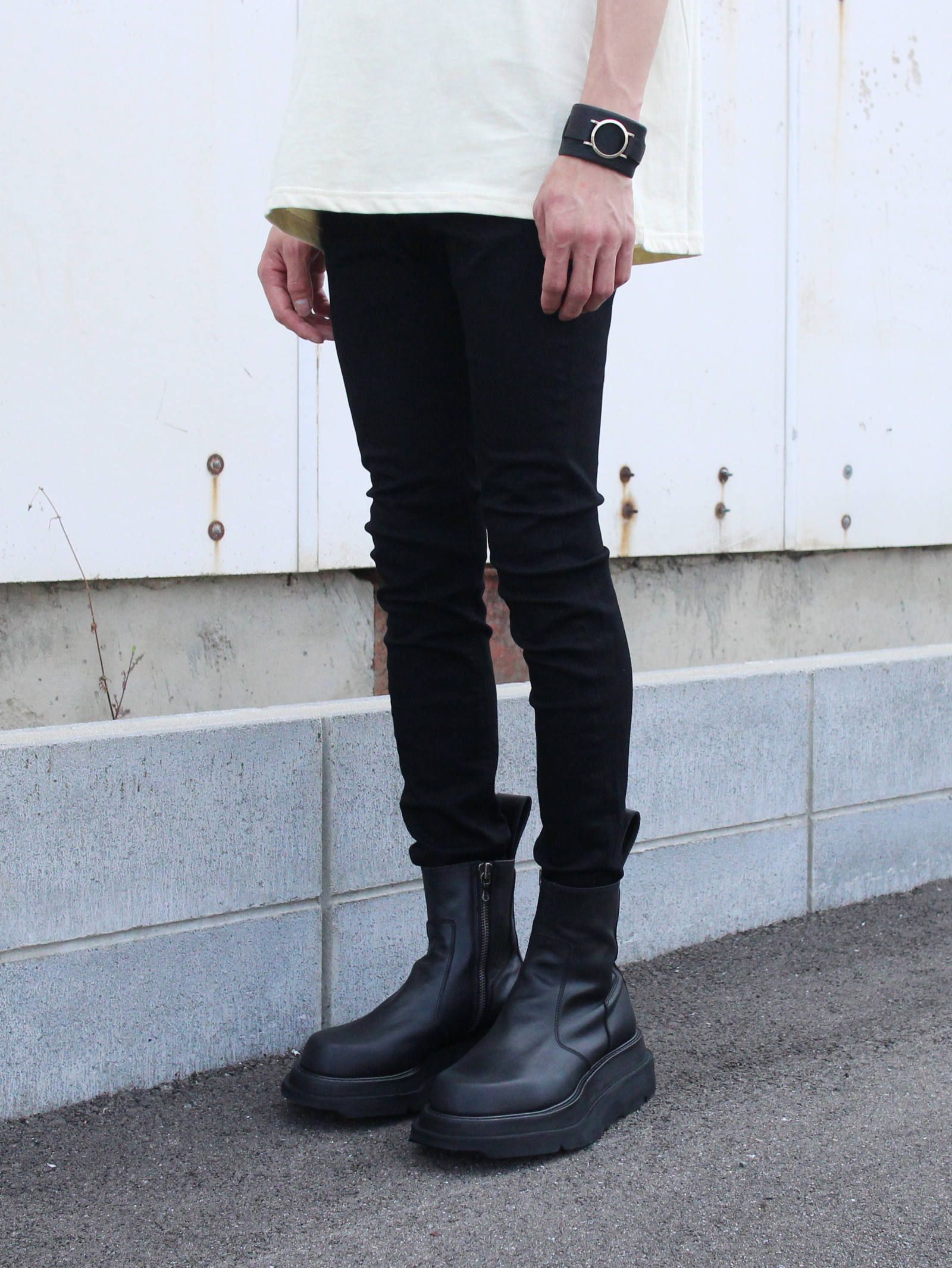 STYLE NO. 557