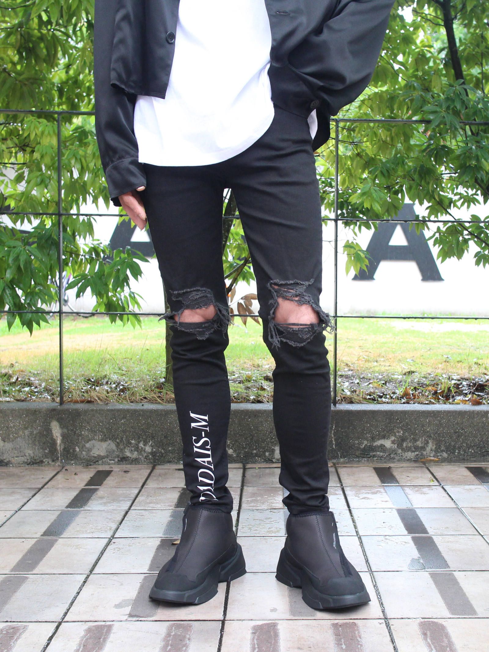 CHRISTIAN DADA - ダメージスキニーデニム - Knee Damaged Super Skinny Signature Trousers  | ADDICT WEB SHOP