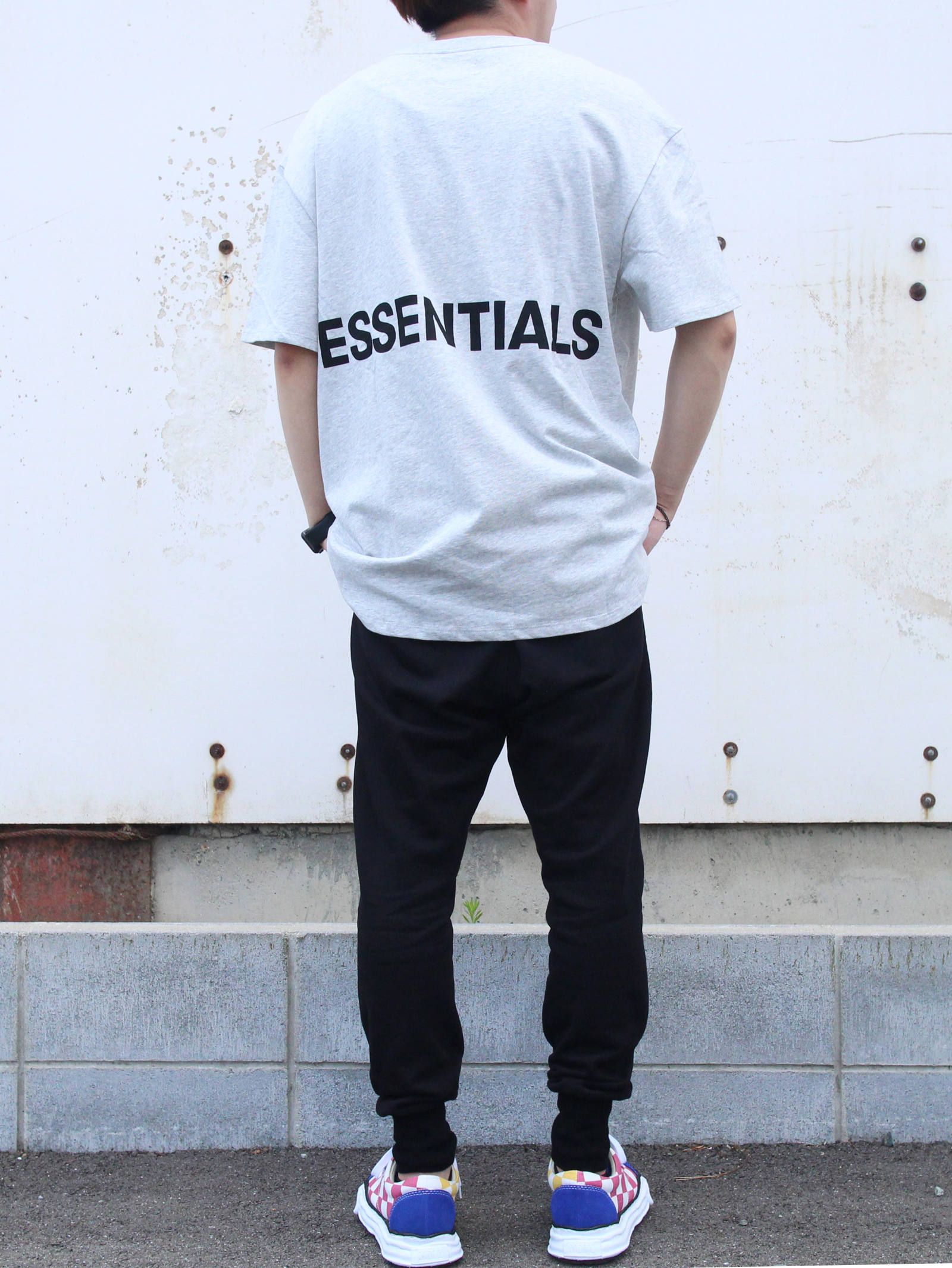 ESSENTIALS ロゴプリント半袖 プリントTシャツ - GREY