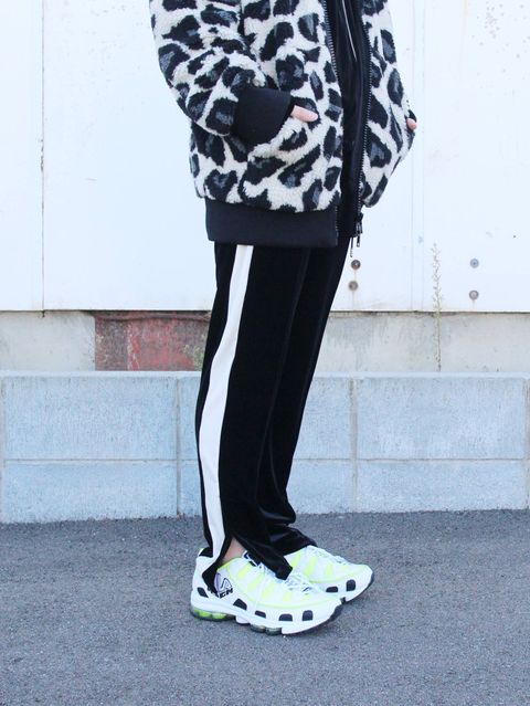 STYLE NO. 663