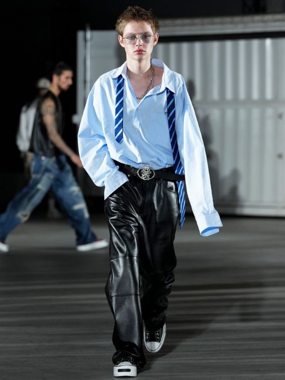 オーバーサイズ オックスフォードシャツ - Oversized Oxford Shirt (BLUE)