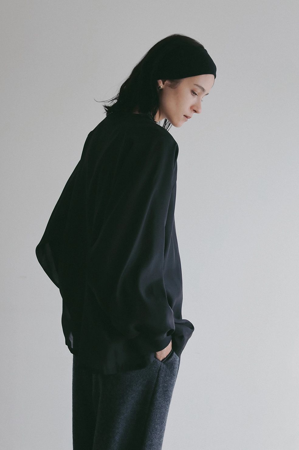 シアーレイヤード カットトップス | SHEER LAYERED CUT TOPS (BLACK)