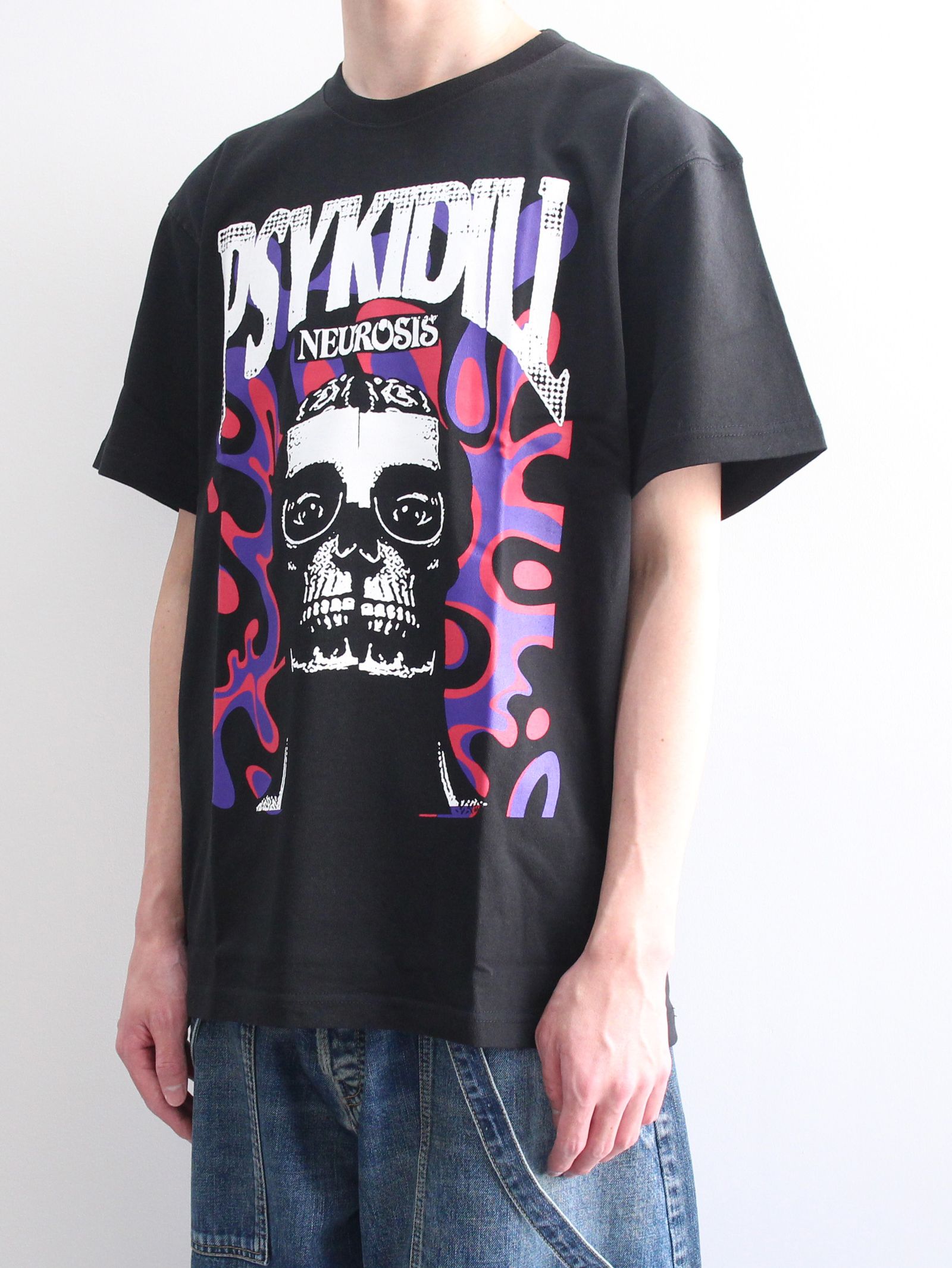 プリントTシャツ  - "TEE - COLLABORATION WITH TOM TOSSEYN "
