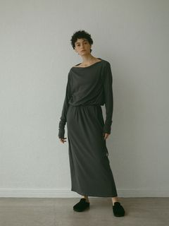 ボートネックカットドレス - CHARCOAL