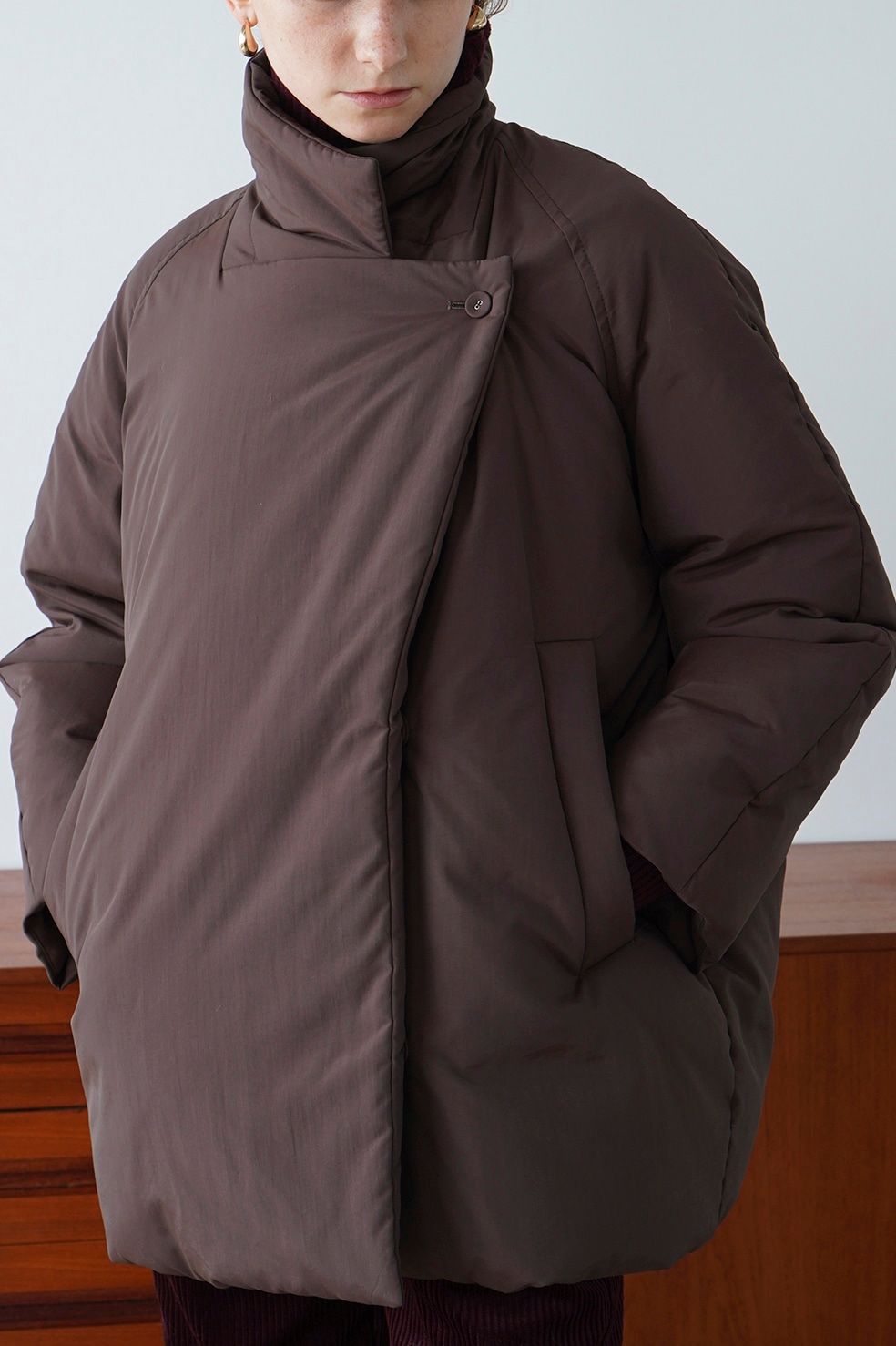 CLANE COCOON SHORT DOWN COAT-