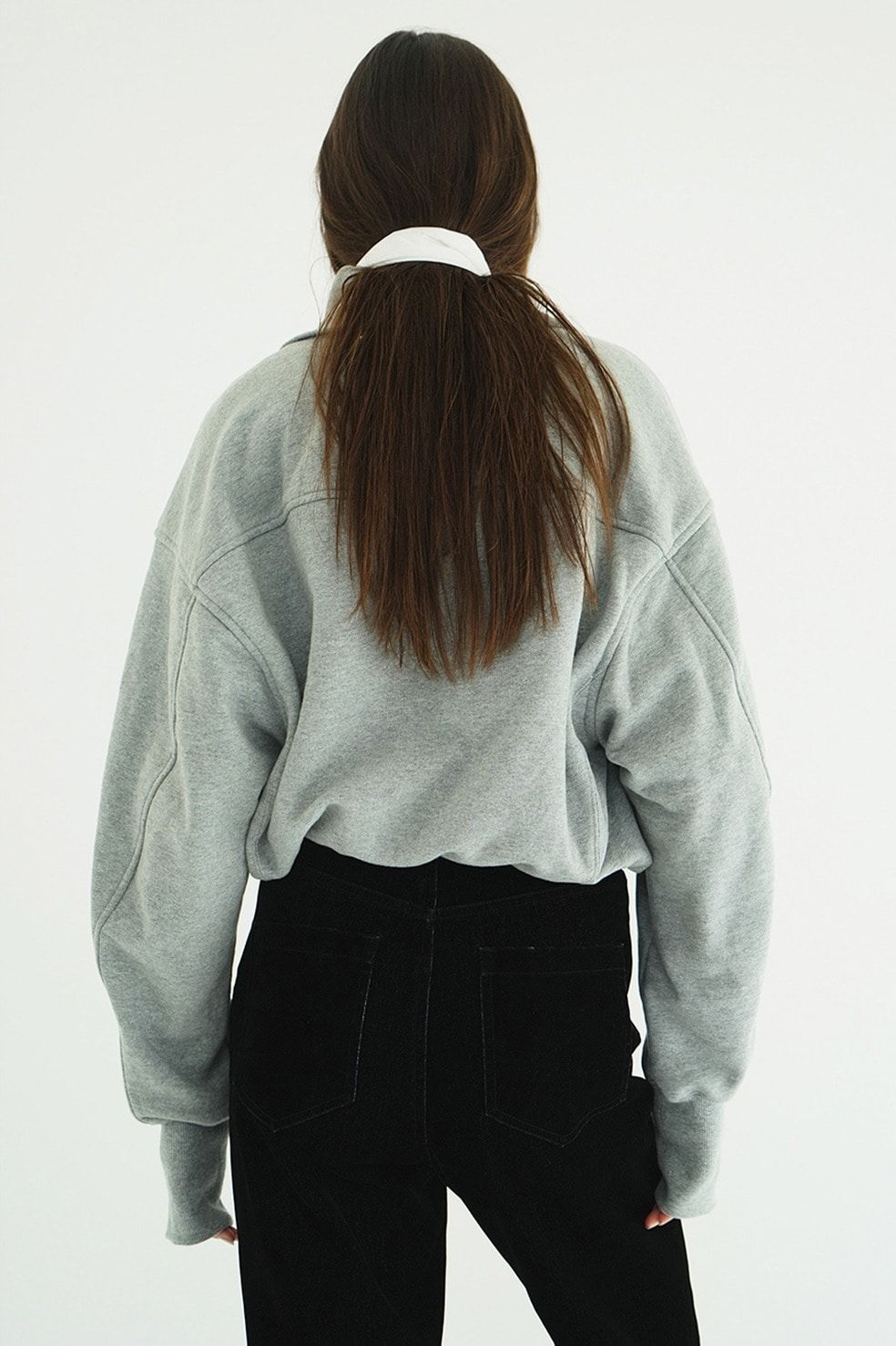ハーフジップショートトップス｜ HALF ZIP SHORT TOPS (GREY)