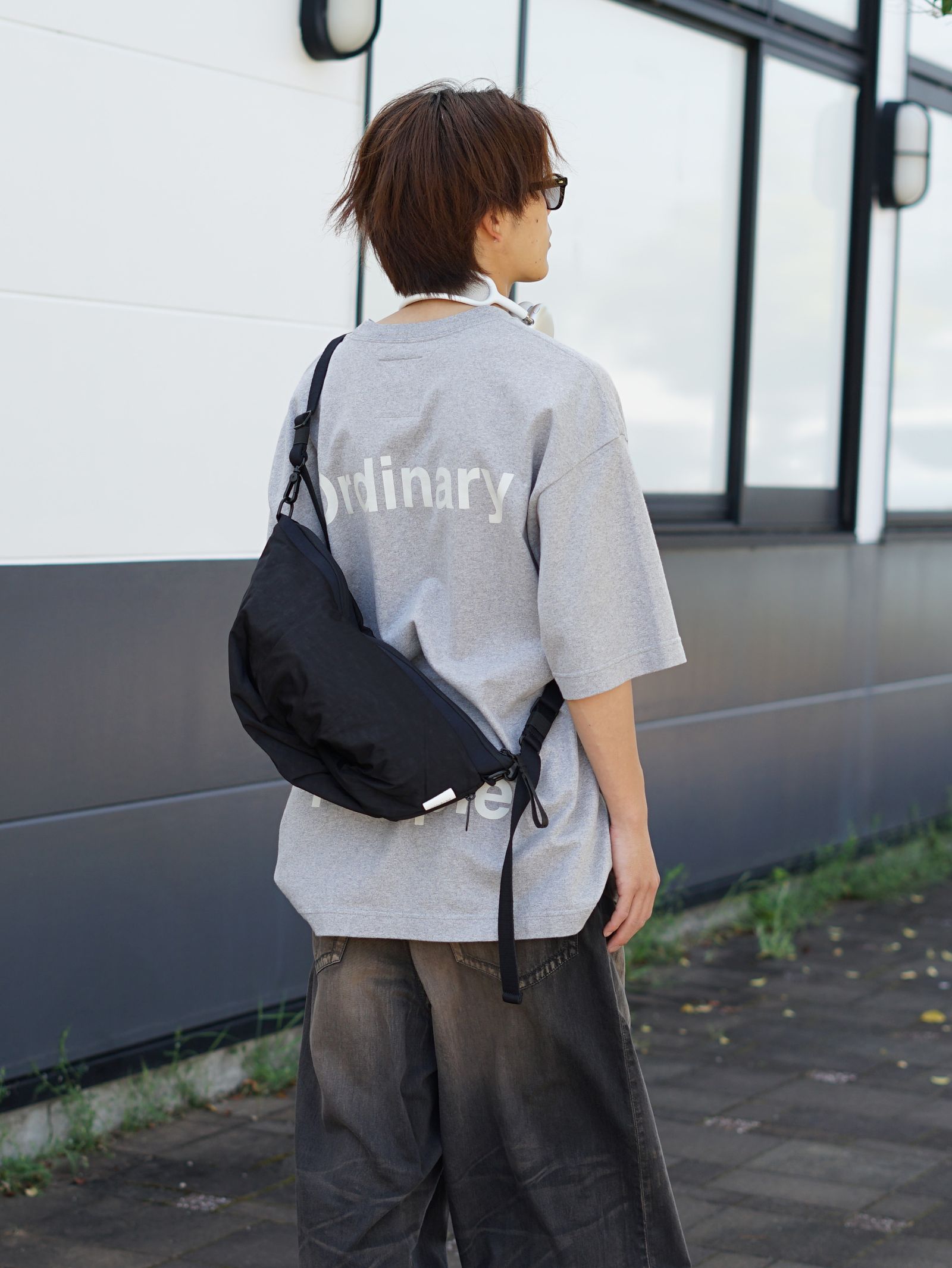 グレーでまとめるMMYのスプリングスタイル