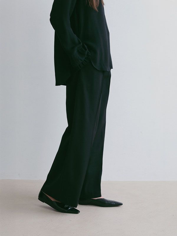 SANTEセンタークリースセミワイドパンツ (BLACK)