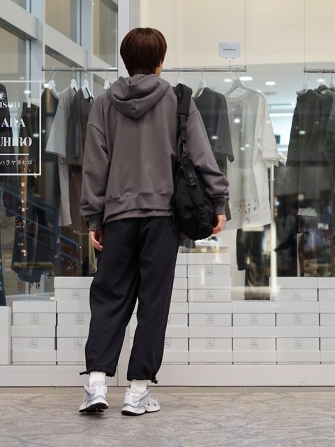 MIHARA × SALOMONでまとめるテックストリート