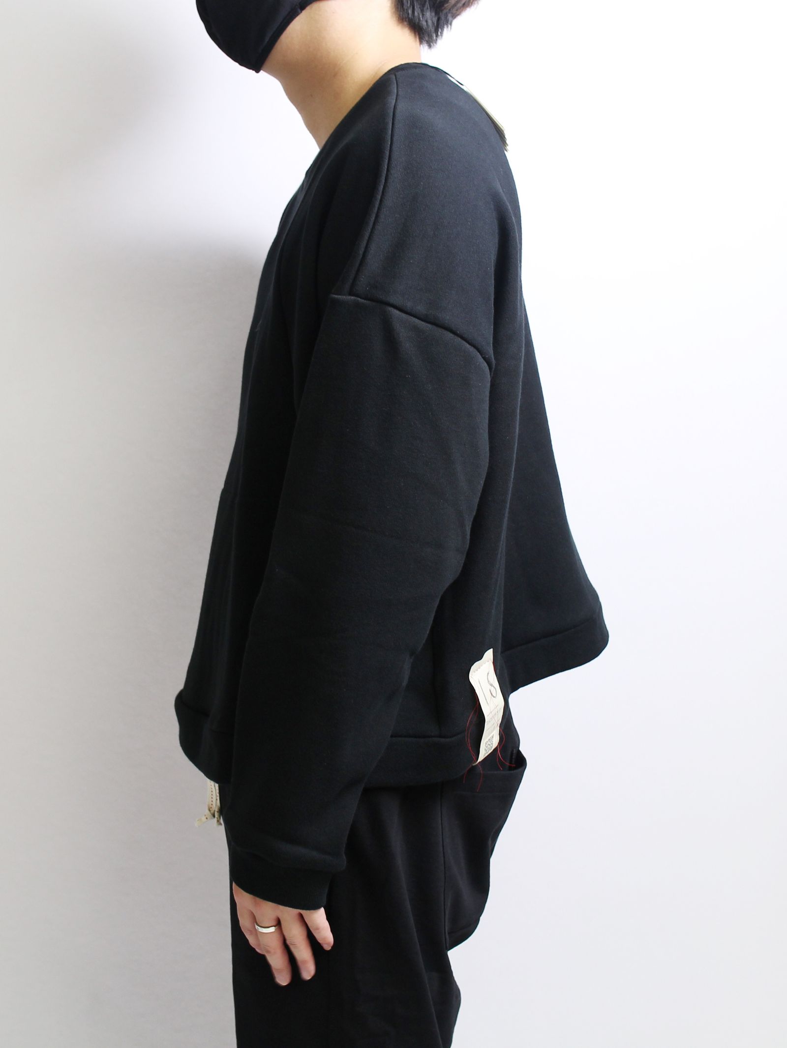 プルオーバースウェット - C02T-BLACK