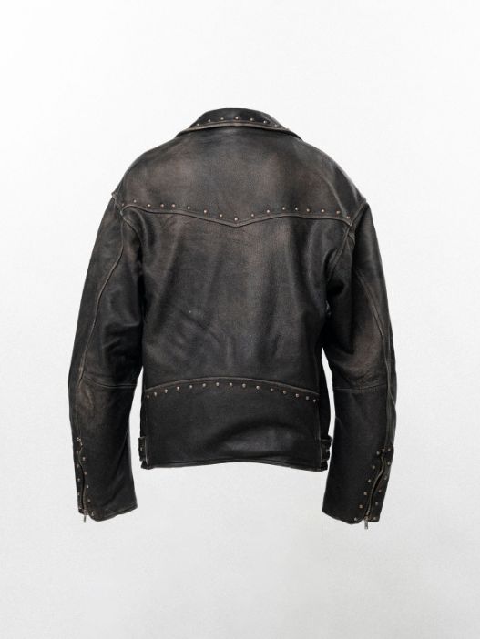 ディストレスド レザー スタッズド バイカー ジャケット - Distressed Leather Studded Biker Jacket (BLACK)