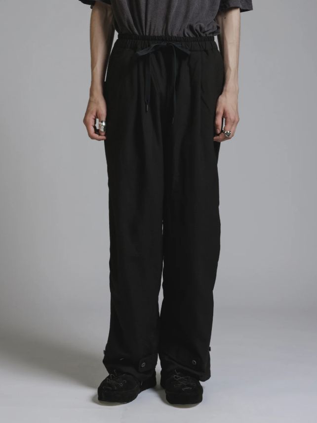 ウールトロパンツ (BLACK)