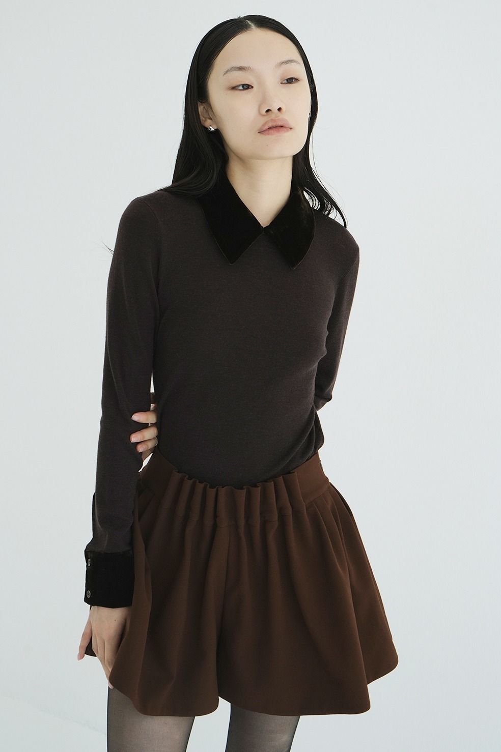 ベロアカラーニットトップス | VELOR COLLAR KNIT TOPS (BROWN)