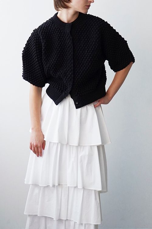 スリーディー ハーフスリーブ ニット カーディガン  - 3D DOT HALF SLEEVE KNIT CARDIGAN