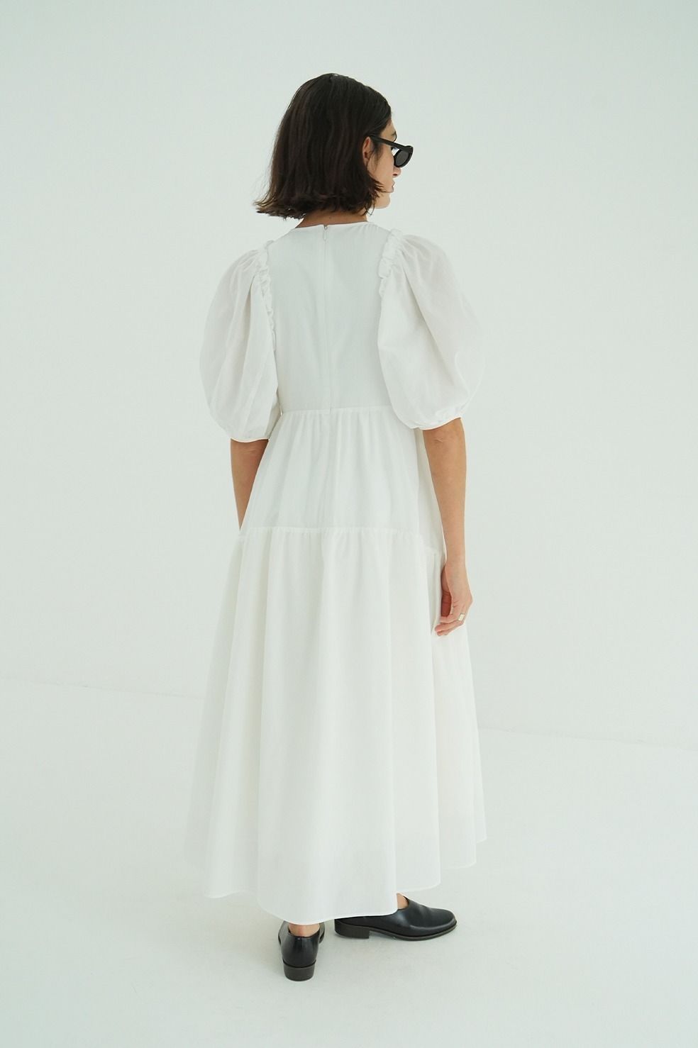 バルーンフリルワンピース -  BUBBLE FRILL ONEPIECE (WHITE)