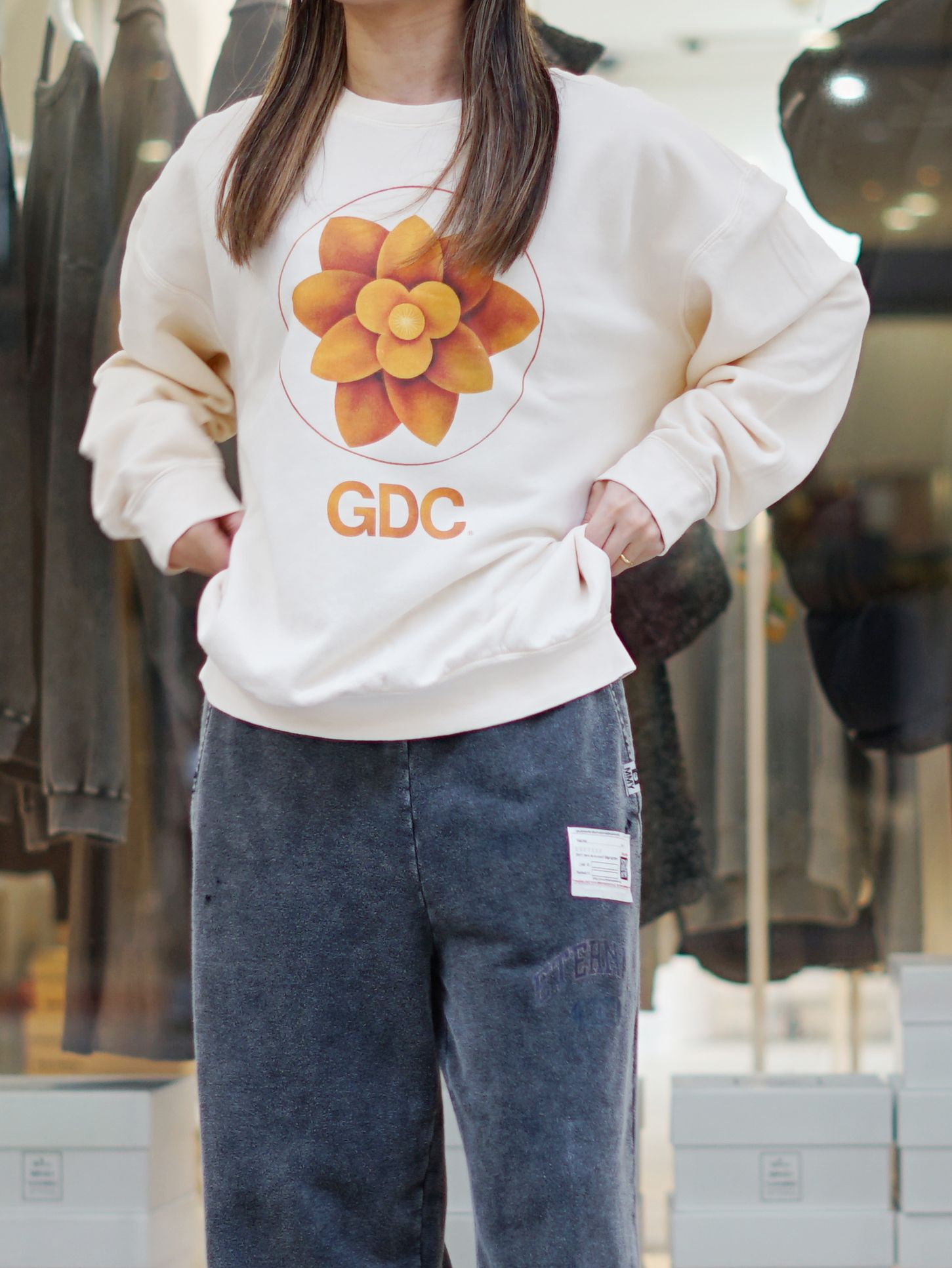 GDC×MIHARAでつくる、大人のカジュアルコーデ