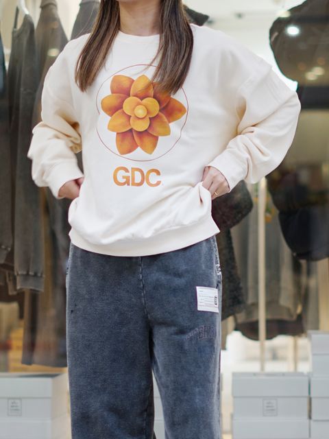 GDC×MIHARAでつくる、大人のカジュアルコーデ