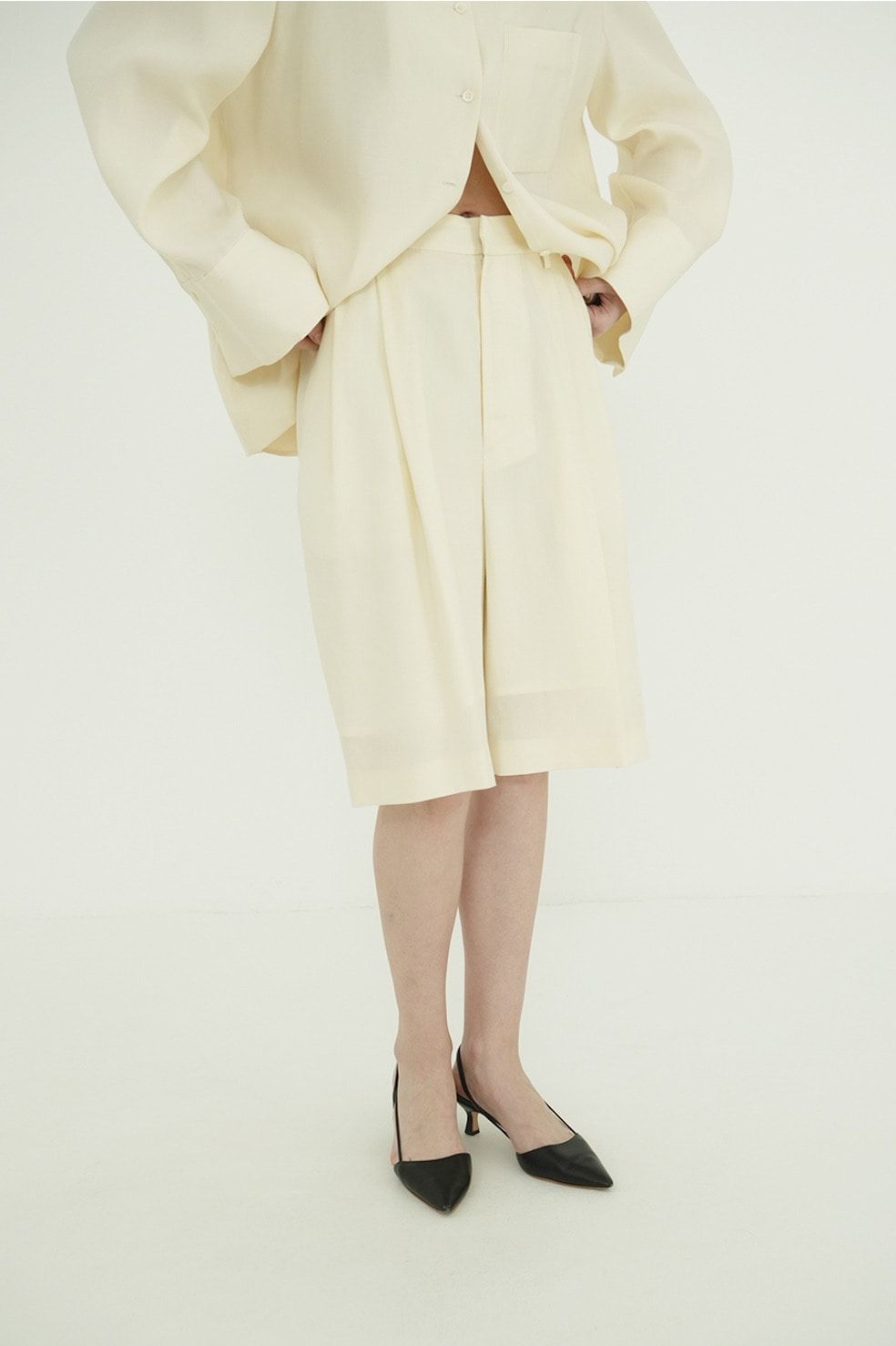 テンセルハーフパンツ - TENCEL HALF PANTS (IVORY)