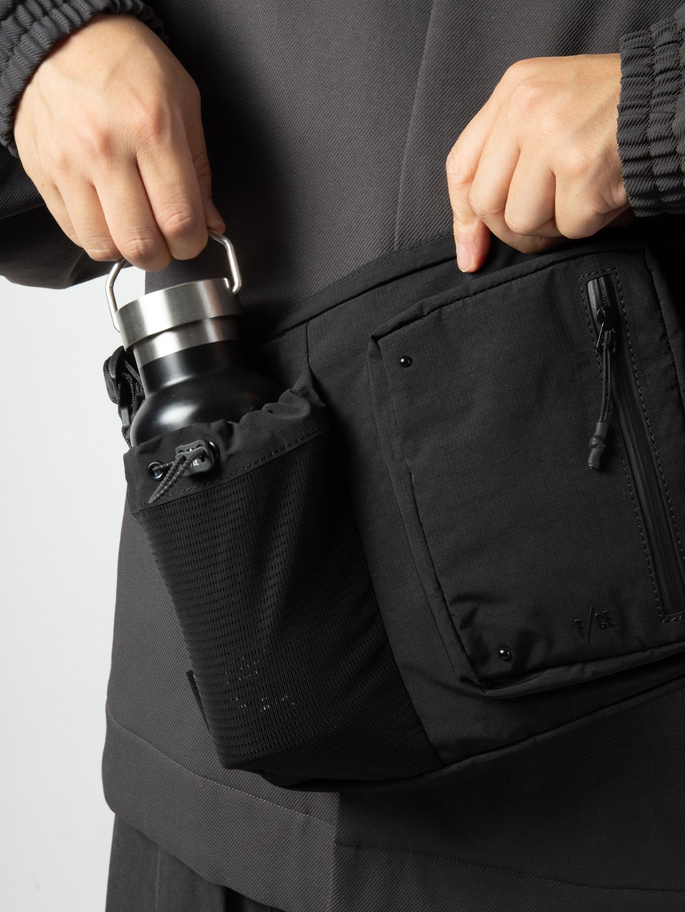 テックスニック® ボックス サコッシュ - TEXNIC® BOX SACOCHE (BLACK)