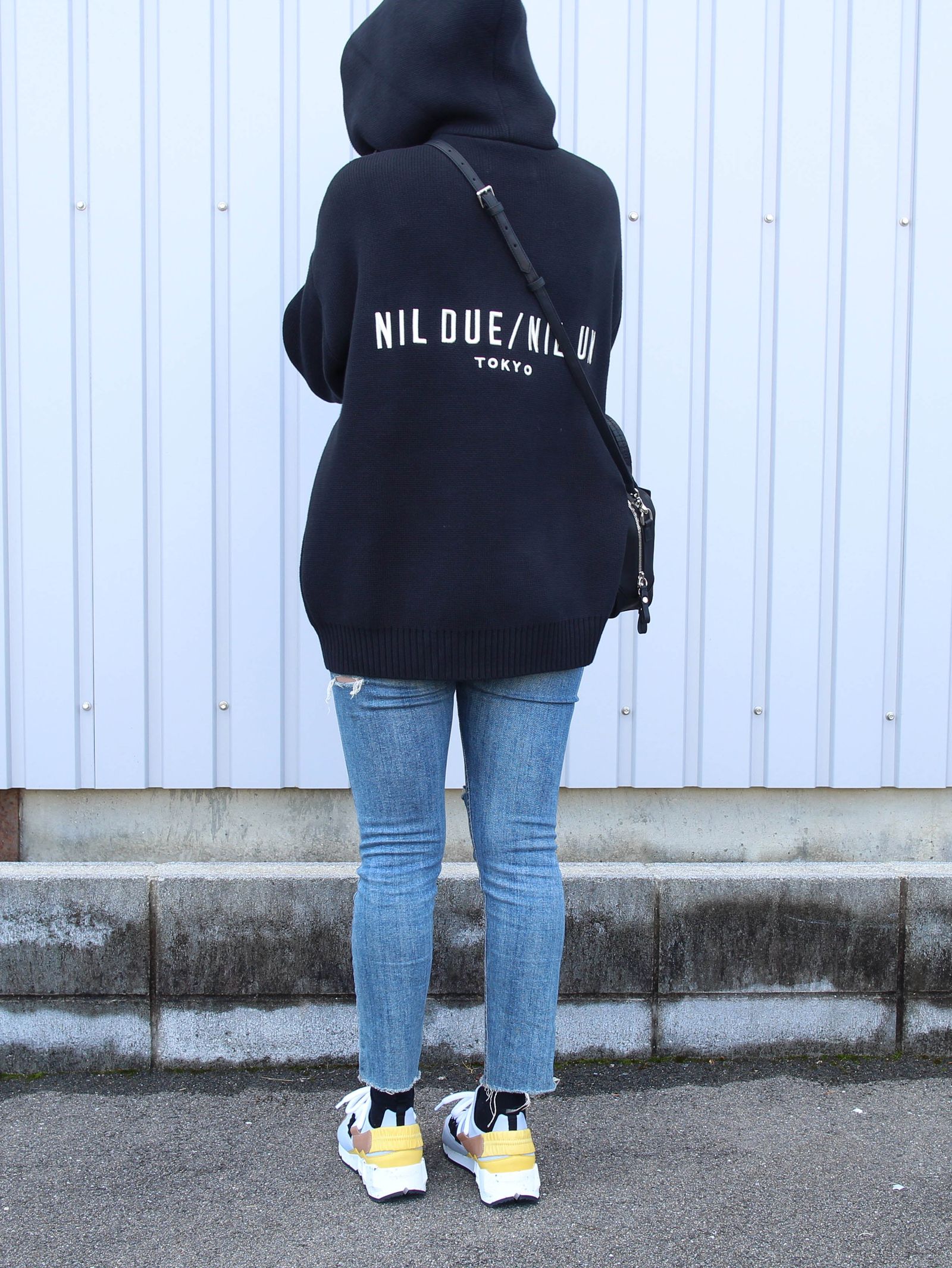 NIL DUE / NIL UN TOKYO - 刺繍ニットフーディ - EMBROIDERY KNIT