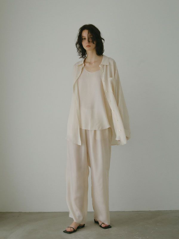 ETRE TOKYO カットオフフリルネックシャツ etretokyo 【 1/23 New Arrival 】 ㅤㅤㅤ ㅤㅤㅤ #ETREカット