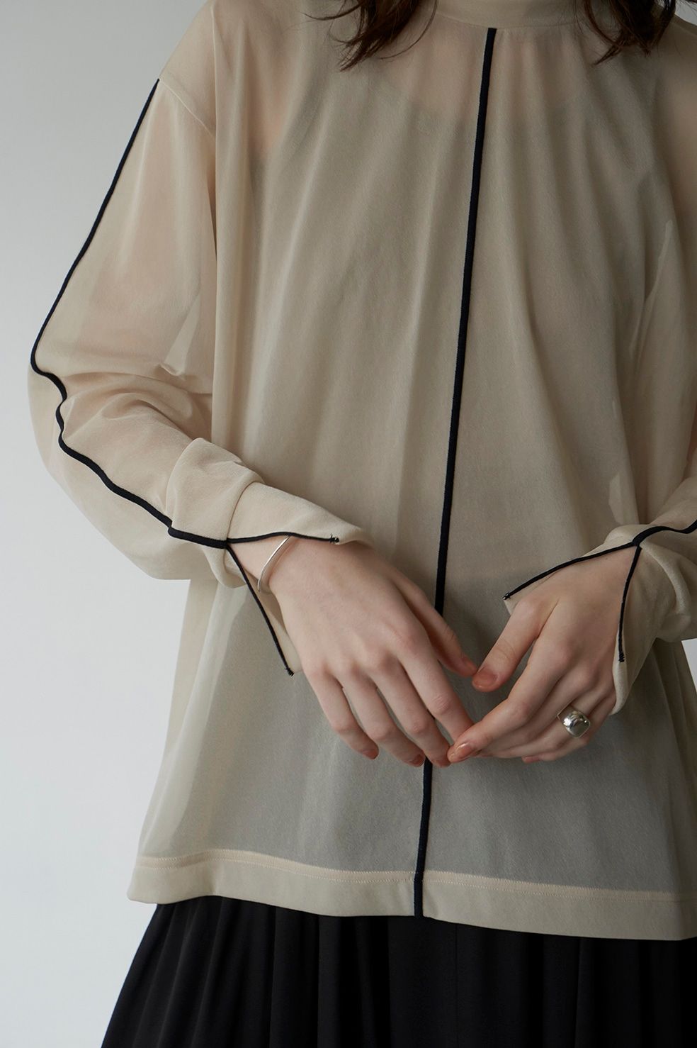 CLANE - LINE SHEER L/S TOPS - IVORY | ADDICT WEB SHOP