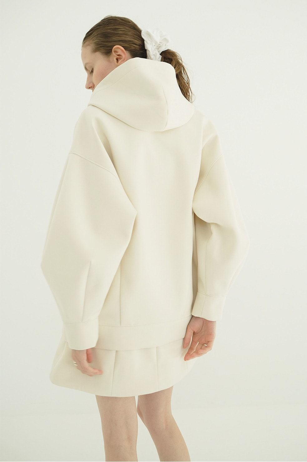 コンストラクティブボンディングフーディ -  CONSTRUCTIVE BONDING HOODIE (IVORY)