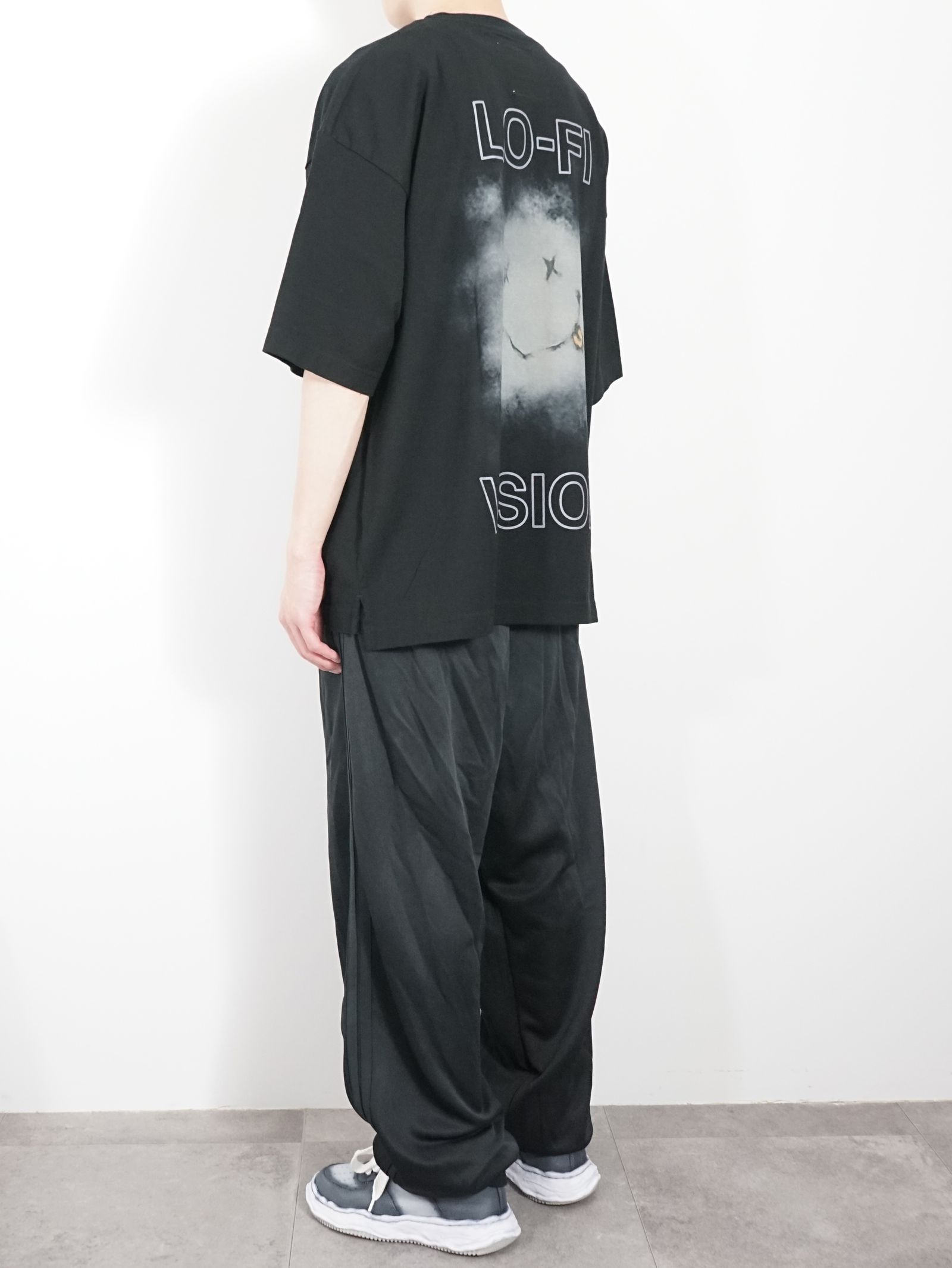 バックプリント ティーシャツ - Back Printed T-shirt - BLACK