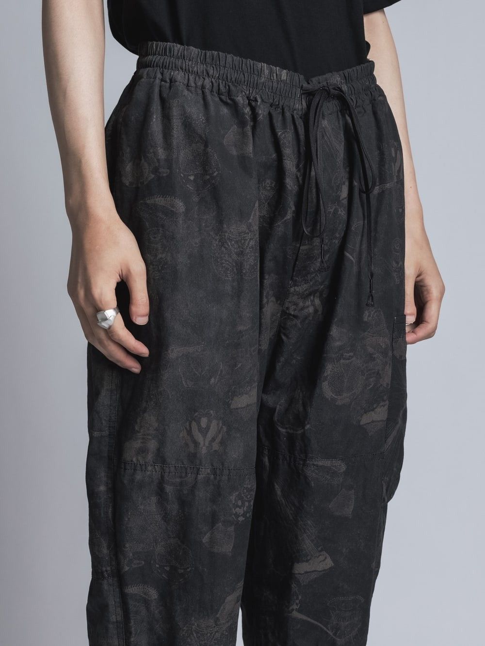 桃山鈴子 インセクトプリント パンツ - INSECT PRINT TROUSERS