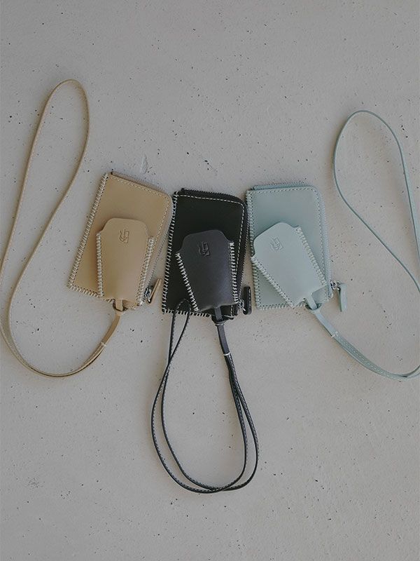 スクエアパースキーホルダー (BEIGE)