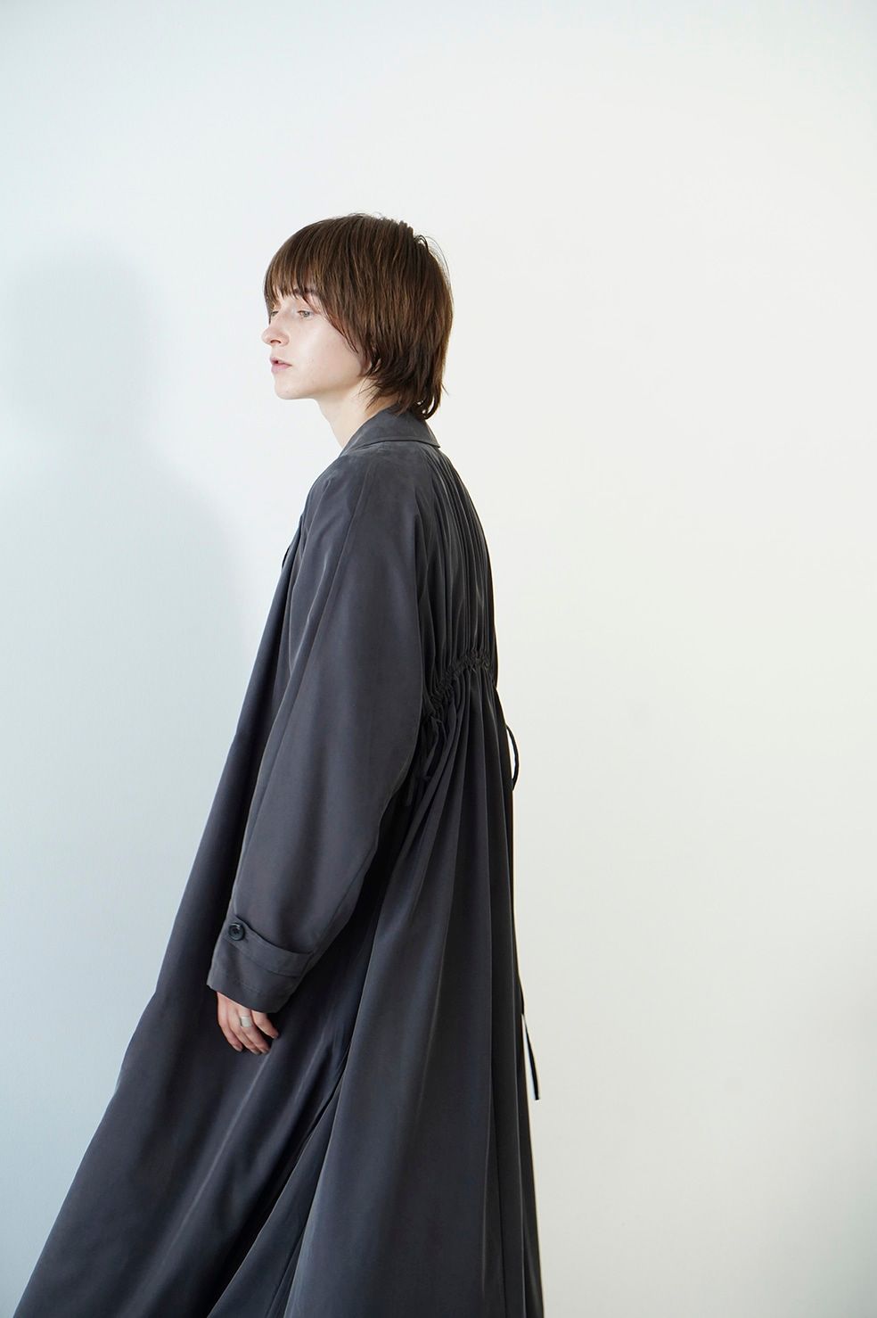 CLANE - バッグ ギャザー ドレス トレンチコート - BACK GATHER DRESS