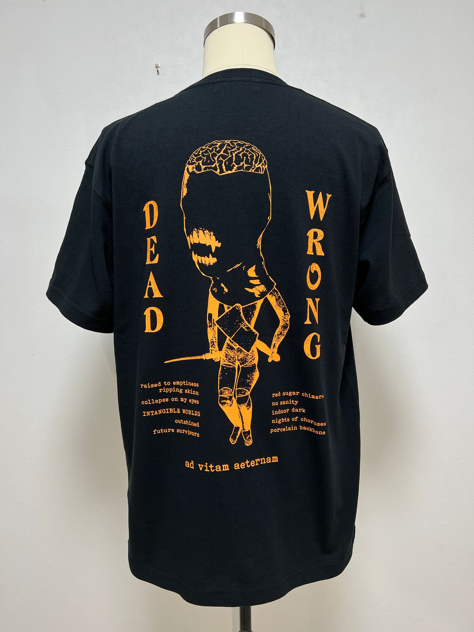 プリントTシャツ  - "TEE - COLLABORATION WITH TOM TOSSEYN "
