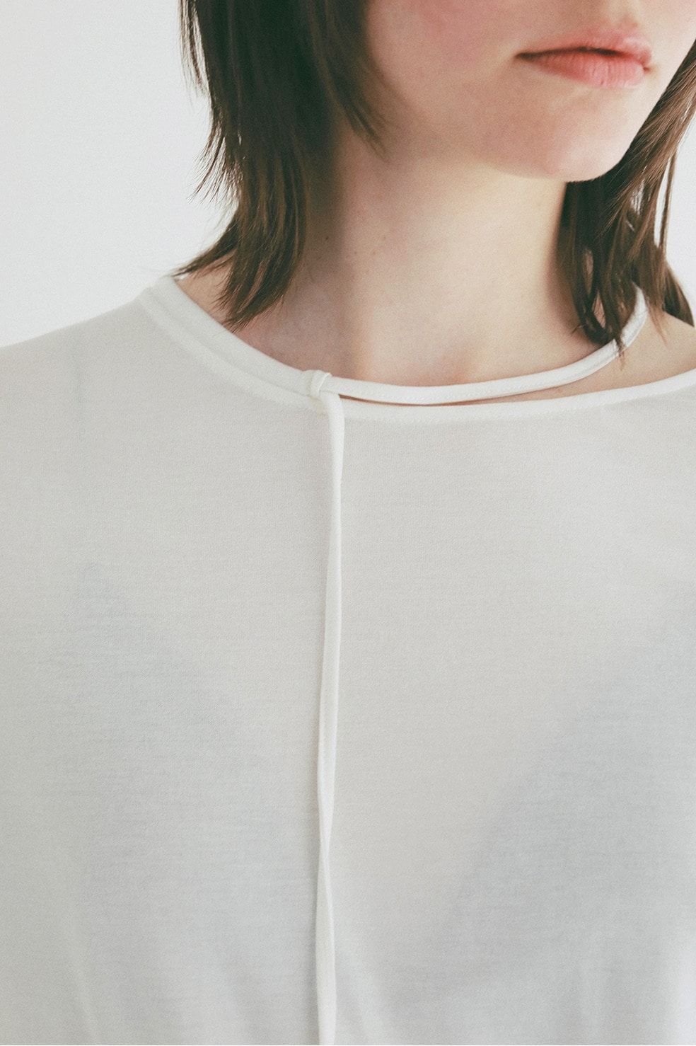 コードカットソー - DROOP THIN CODE SOFT TOPS (WHITE)