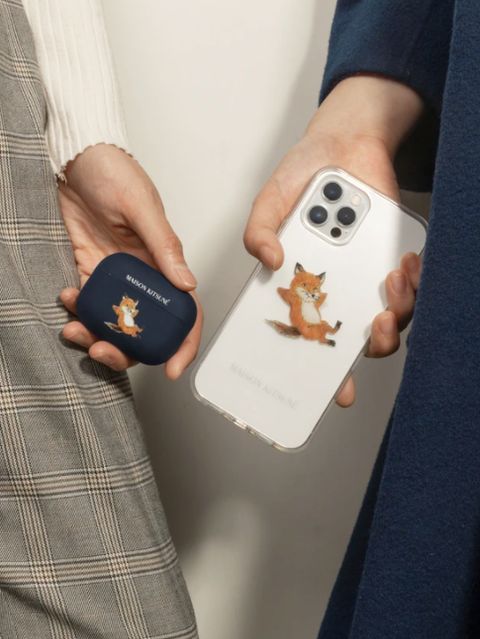 MAISON KITSUNÉ - Airpods Pro case - エアポッズプロケース | ADDICT