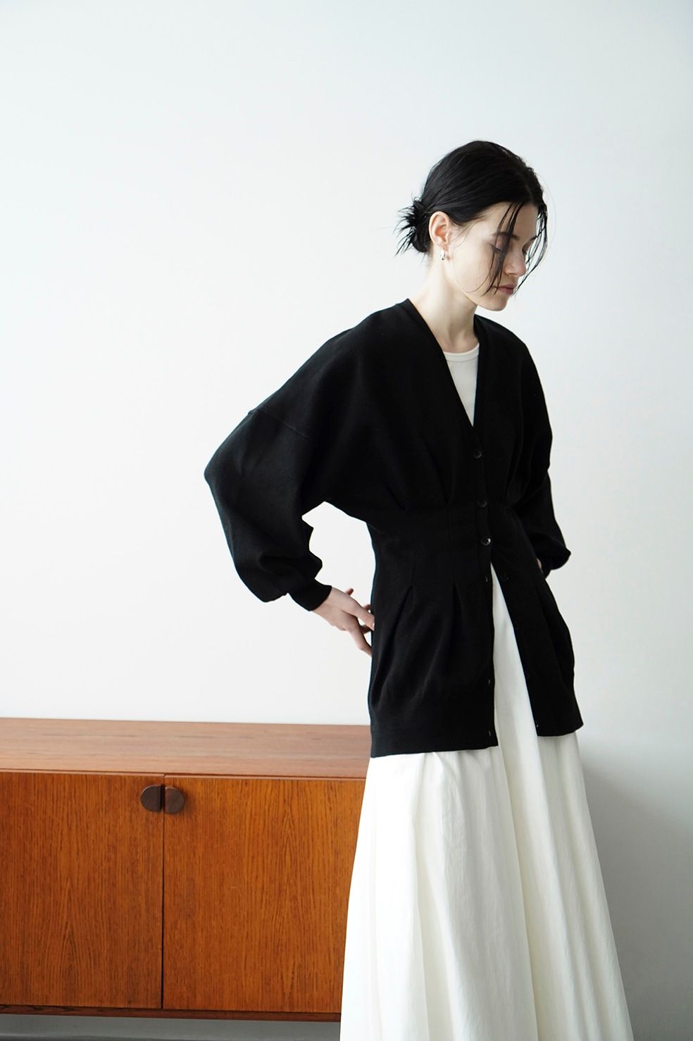 ウエスト シェイプ ドルマン カーディガン -  WAIST SHAPE DOLMAN CARDIGAN BLACK