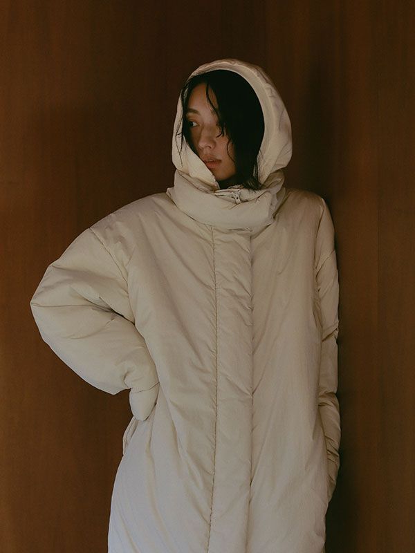 スタンドネックパディングコート - OFF WHITE