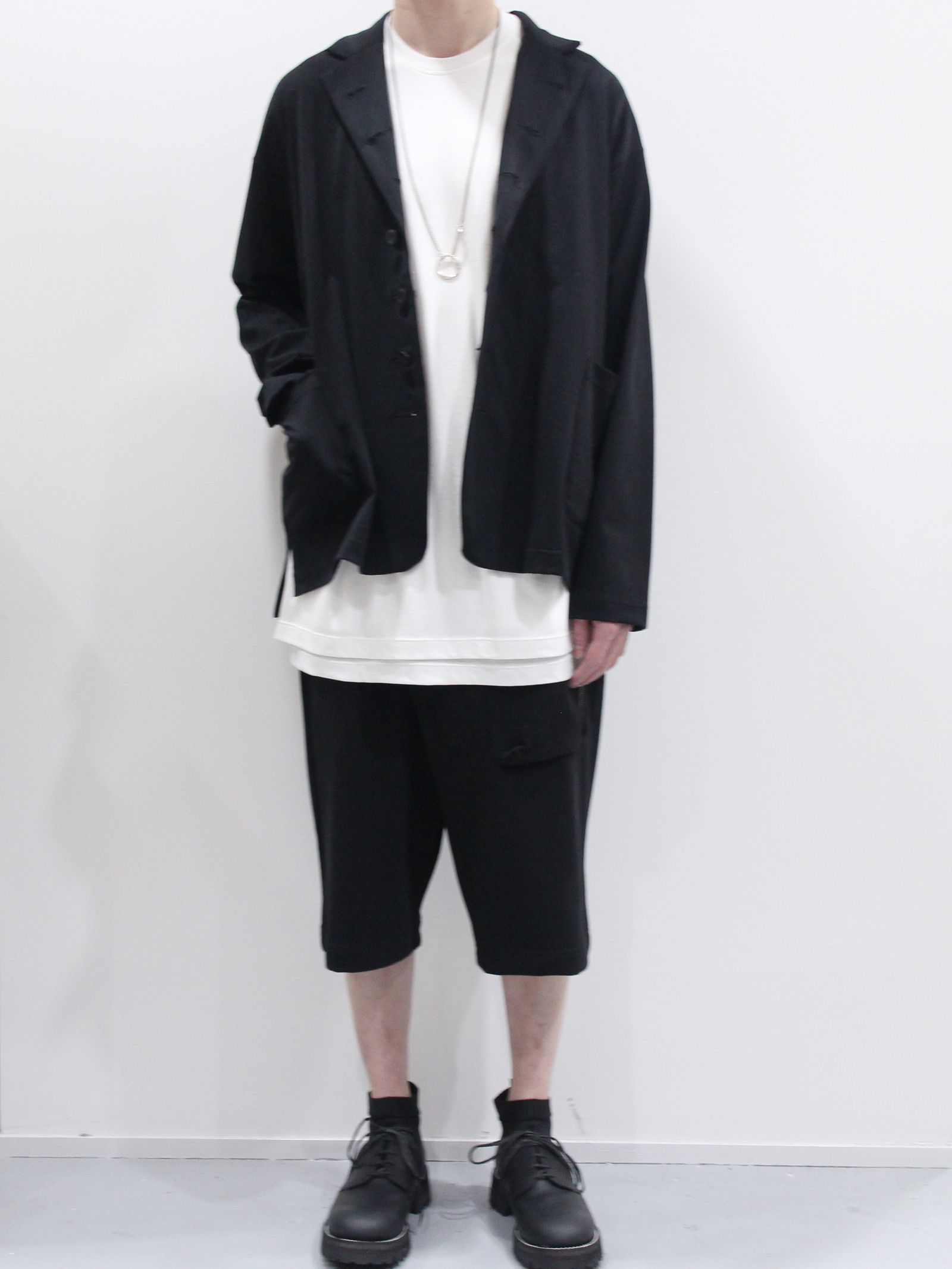 TVA 23SS ジャケット×ショーツコーデ