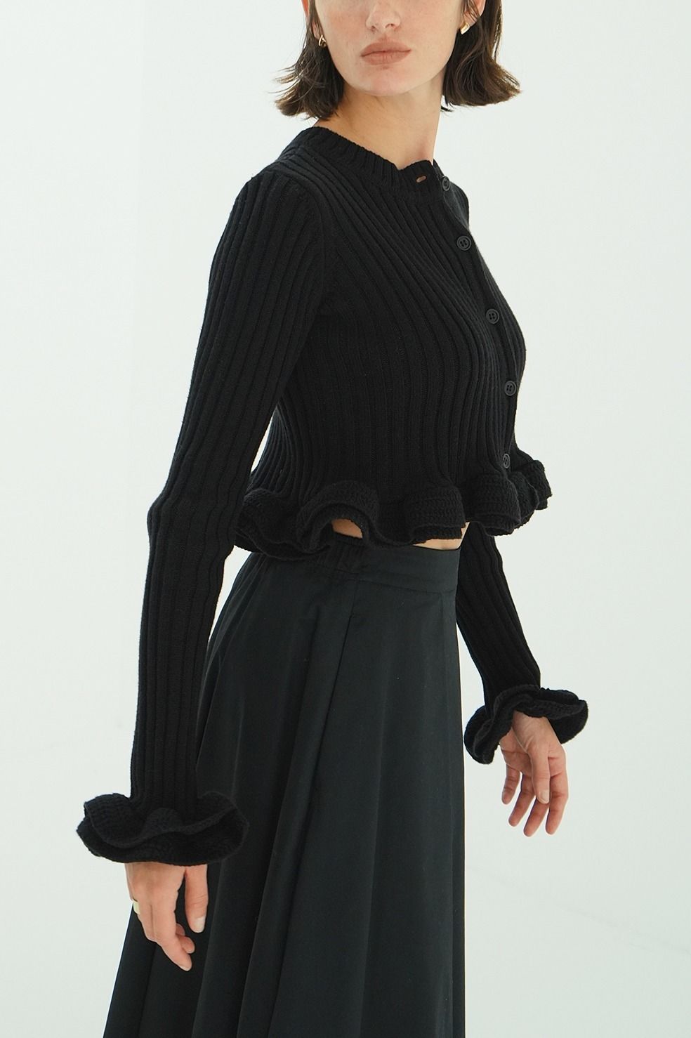 ダブルフェイス フリルド ニットトップス - W FACE SHORT FRILLED KNIT TOPS (BLACK)