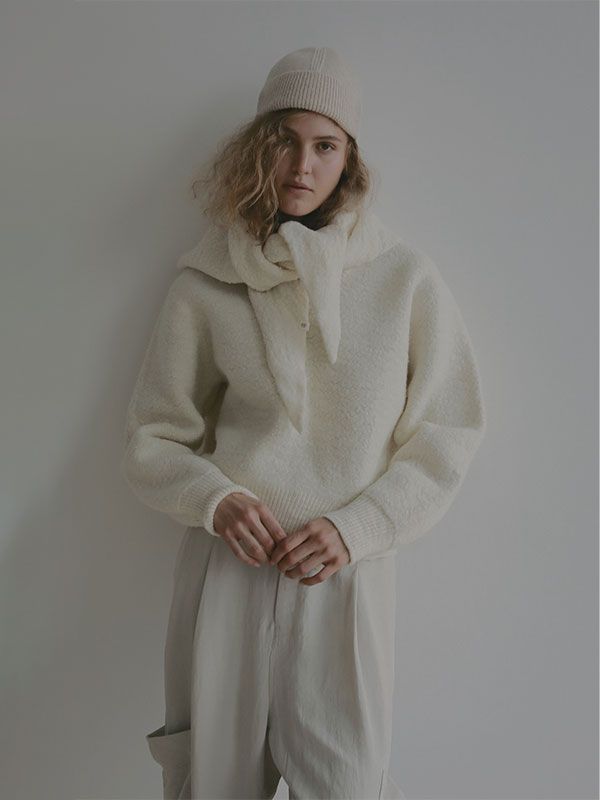 バンピーストールニットプルオーバー（ホワイト）