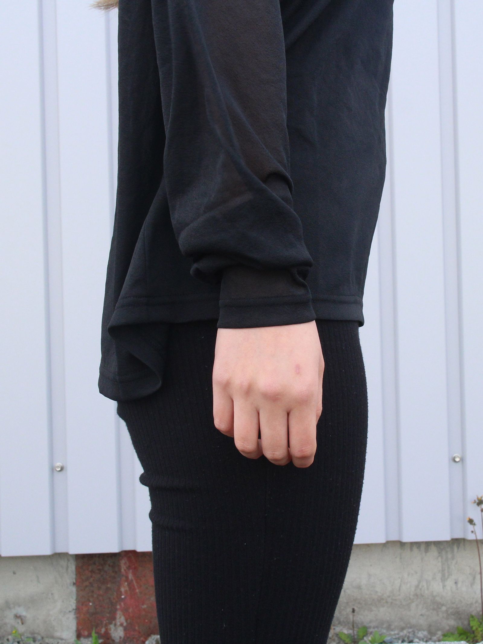ロングスリーブカットソー - LINE SHEER L/S - BLACK