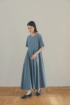 ワイドベルトマキシワンピース - WIDE BELT MAXI ONE PIECE - BLUE