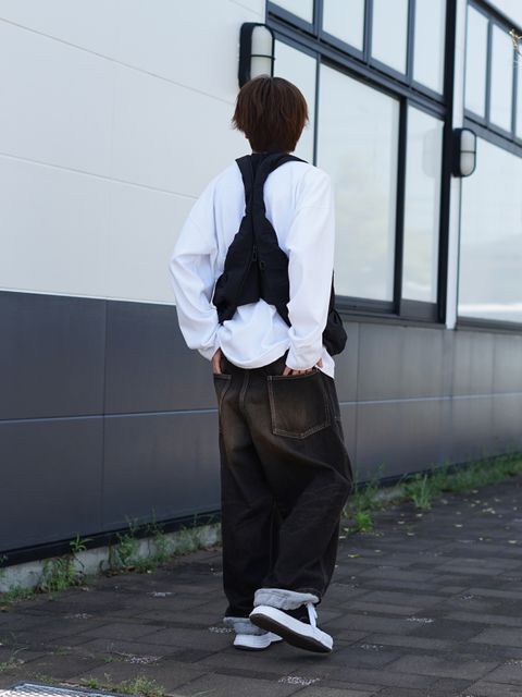 2WAYバッグで魅せるMMYの都会派コーデ