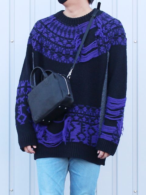 外せない秋冬のトレンドアイテム ユウキハシモトの最新ニットコーデ