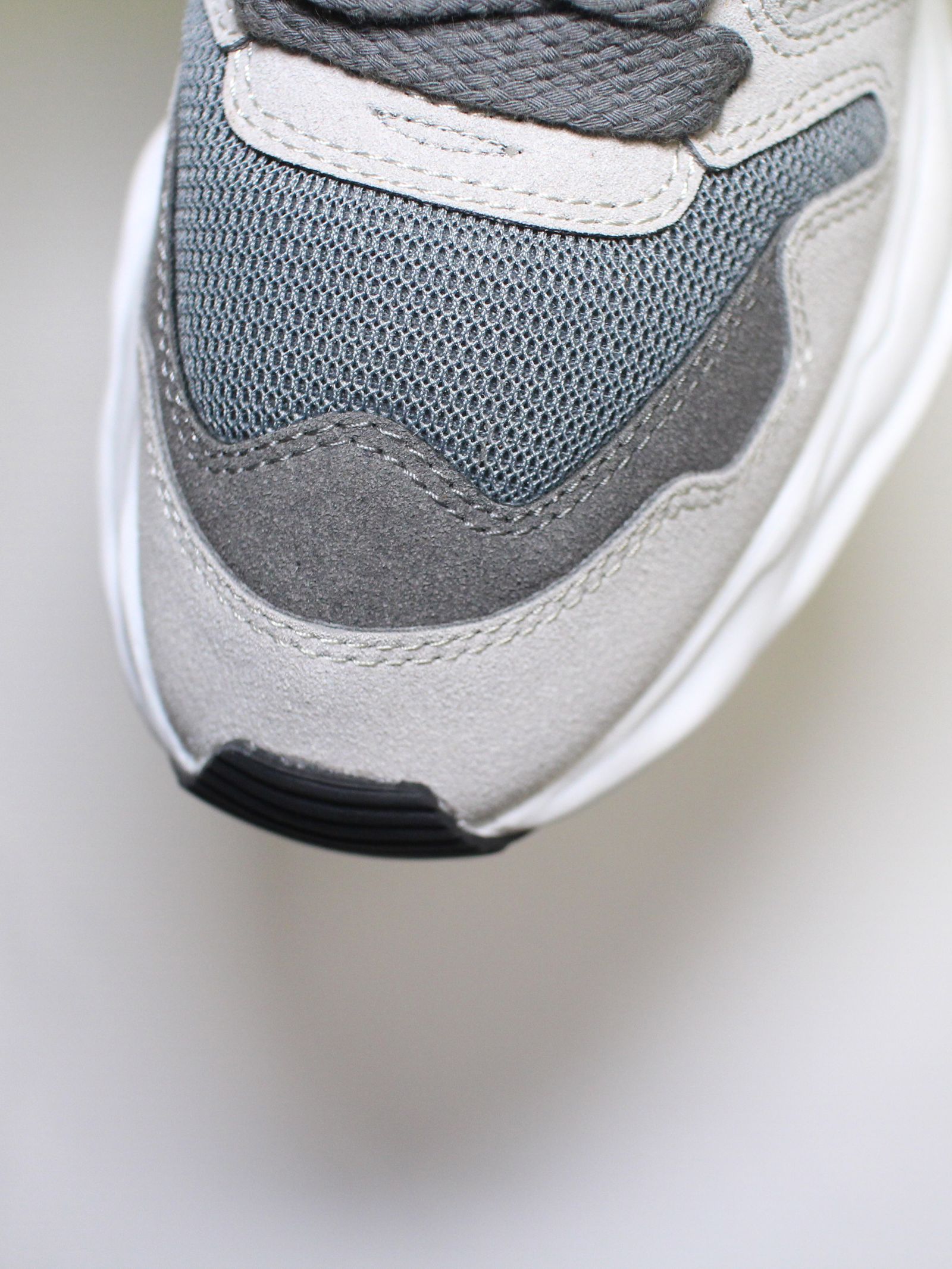 20AW オリジナルソール ランニングスニーカー / A05FW709 - GREY