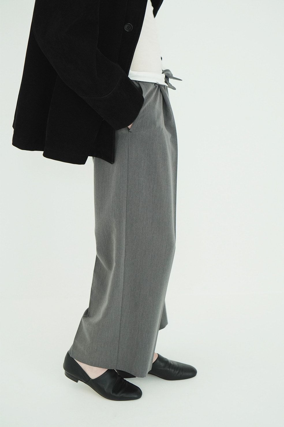 ローウエストタックルーズスラックス -  LOW WAIST TUCKED LOOSE SLACKS(GREY)