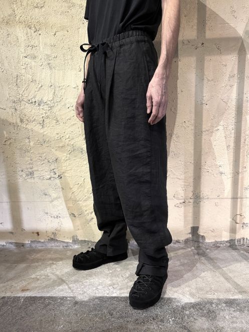 ウールトロパンツ (BLACK)