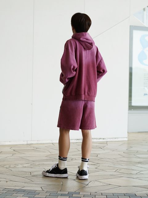 ”サンフェード加工が映える ”MMYのスウェットセットアップ