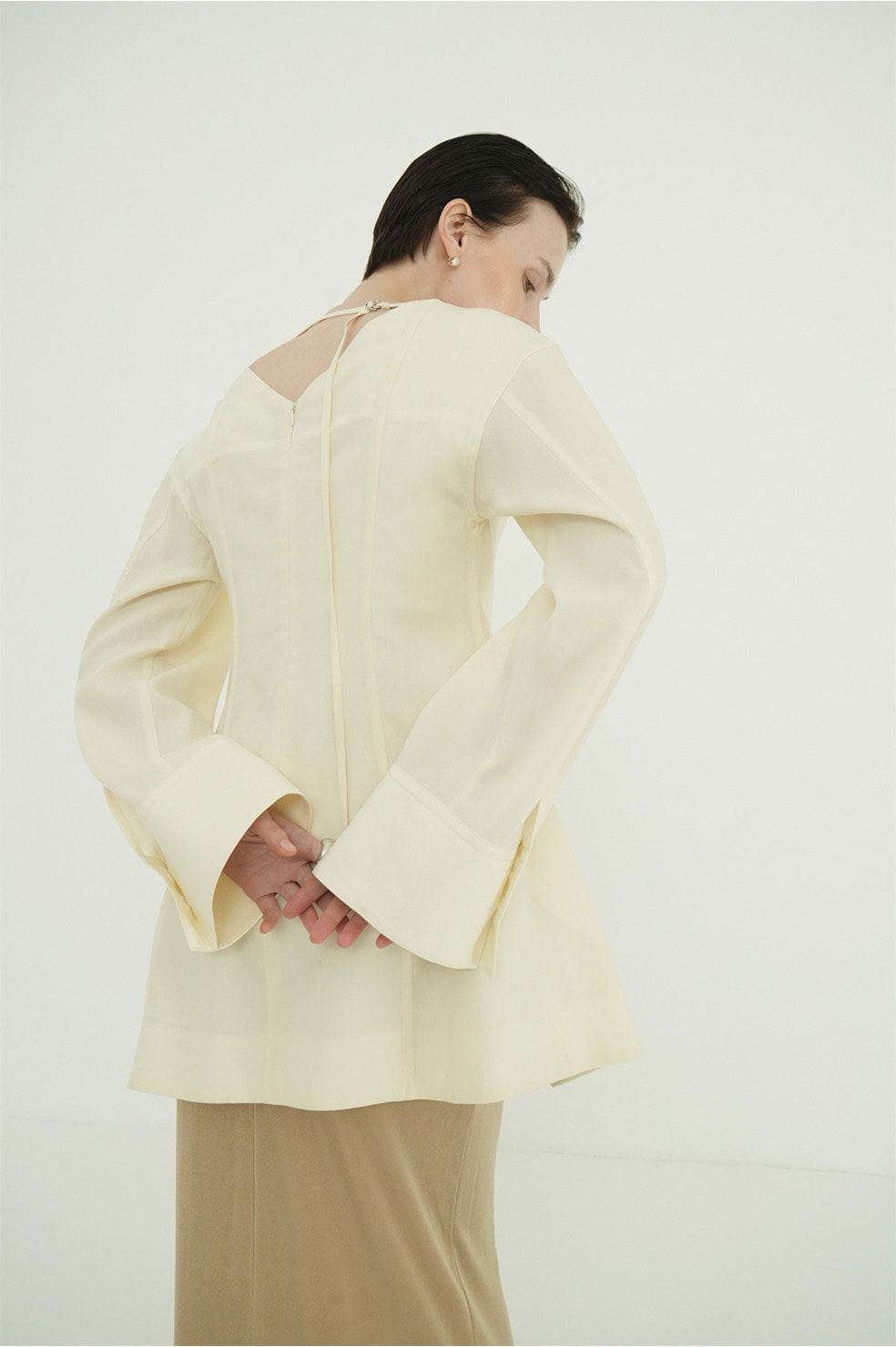 テンセルミニフレアワンピース - TENCEL MINI FLARE ONEPIECE (IVORY)