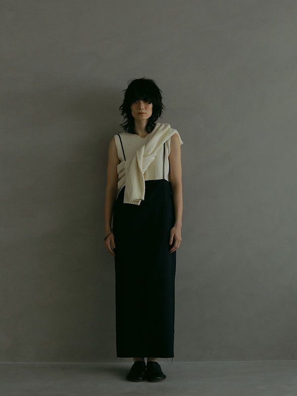 ツーピースクロップドニット -  OFF WHITE