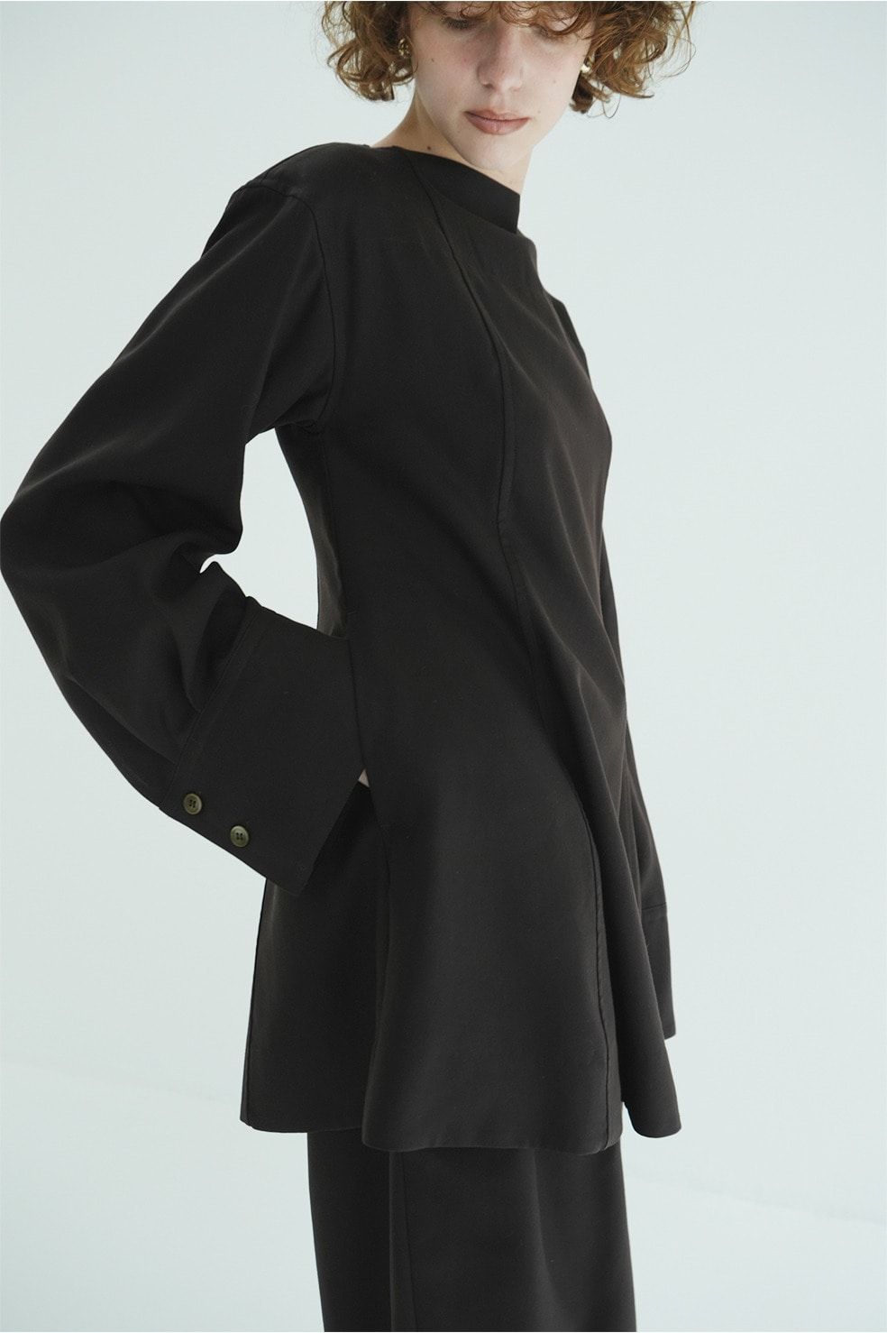 テンセルミニフレアワンピース - TENCEL MINI FLARE ONEPIECE (BROWN)
